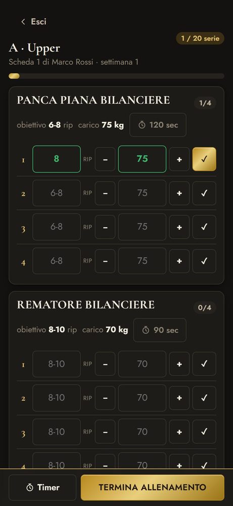 Schermata dell'app durante l'allenamento, con serie e carichi